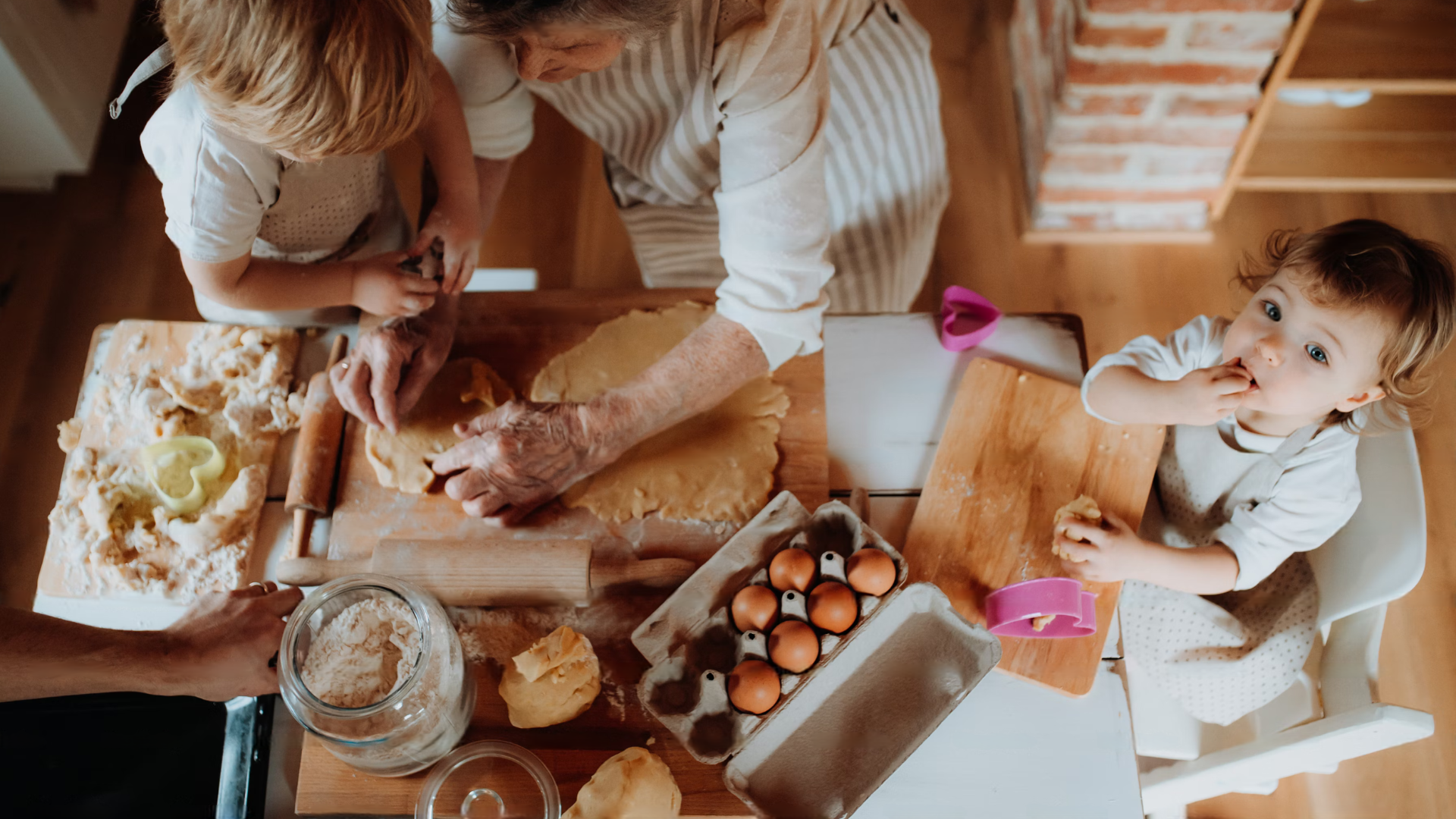KITCHEN LIVING